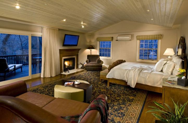 Interior of a Garden Cottage at L’Auberge Sedona. Photo courtesty L’Auberge Sedona.